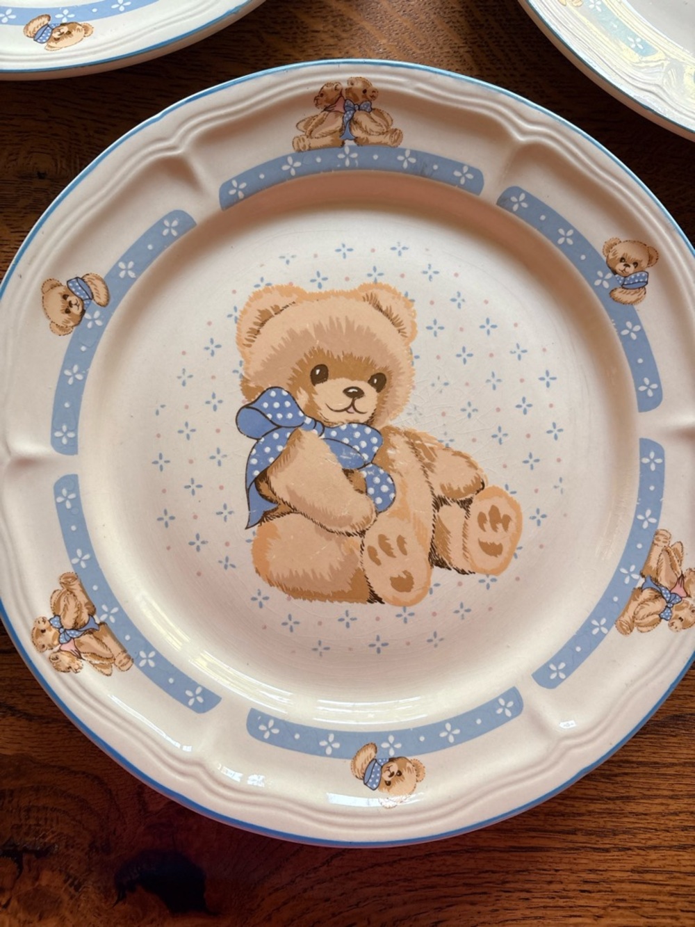 Vintage TIENSHAN Stoneware “Country Bear” Dinner Plates - Set of 4- ~10.5 inches - Picture 2 of 15
